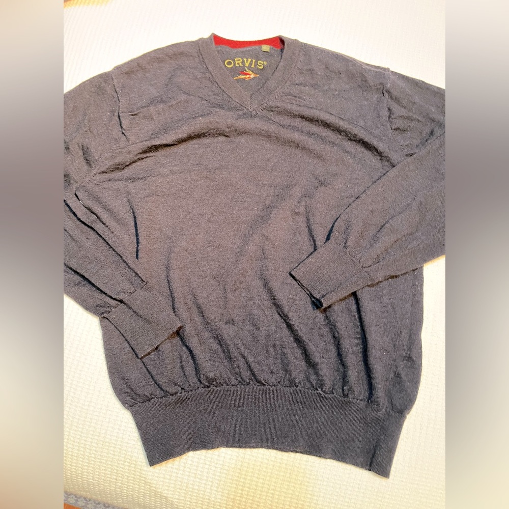 Orvis navy blue v‎ neck pullover XL